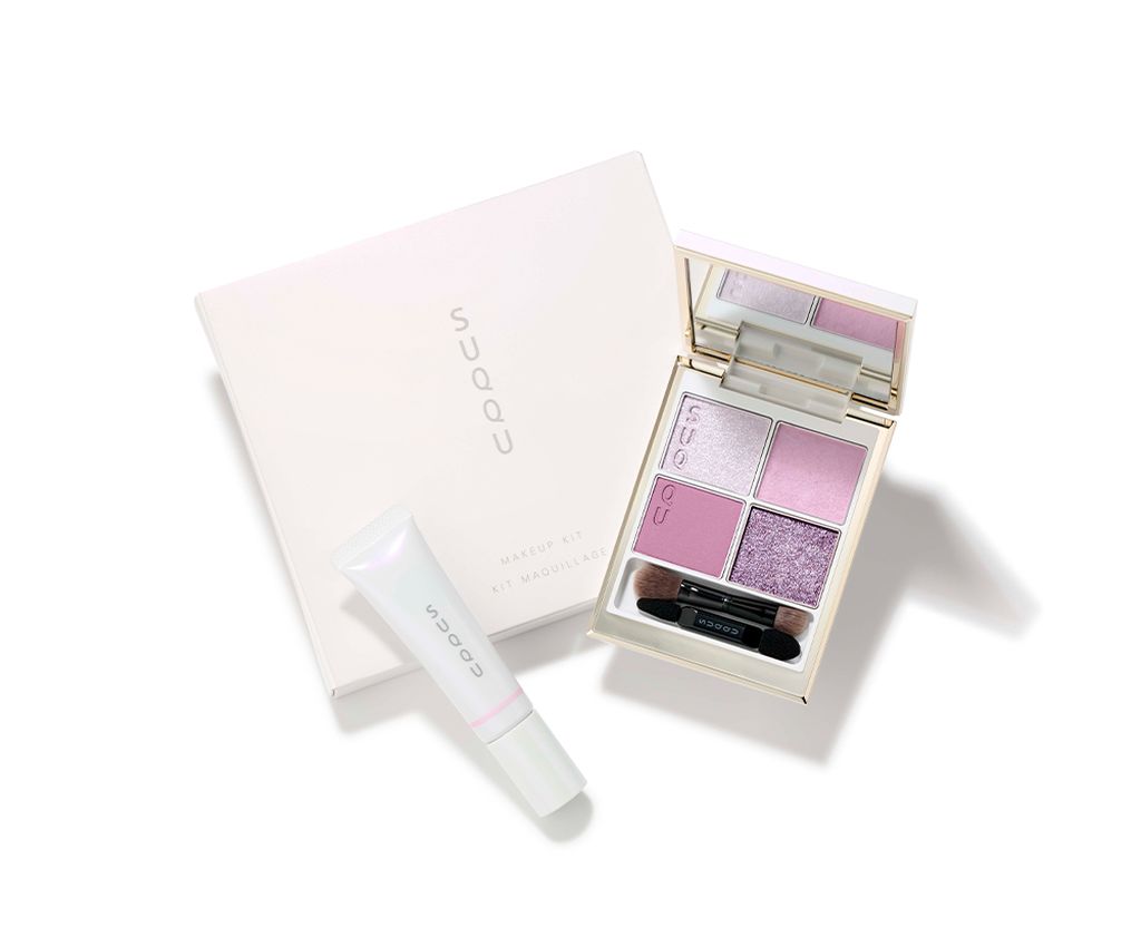 HOLIDAY COLLECTION 2025 Makeup Kit HIKARIKAZARI