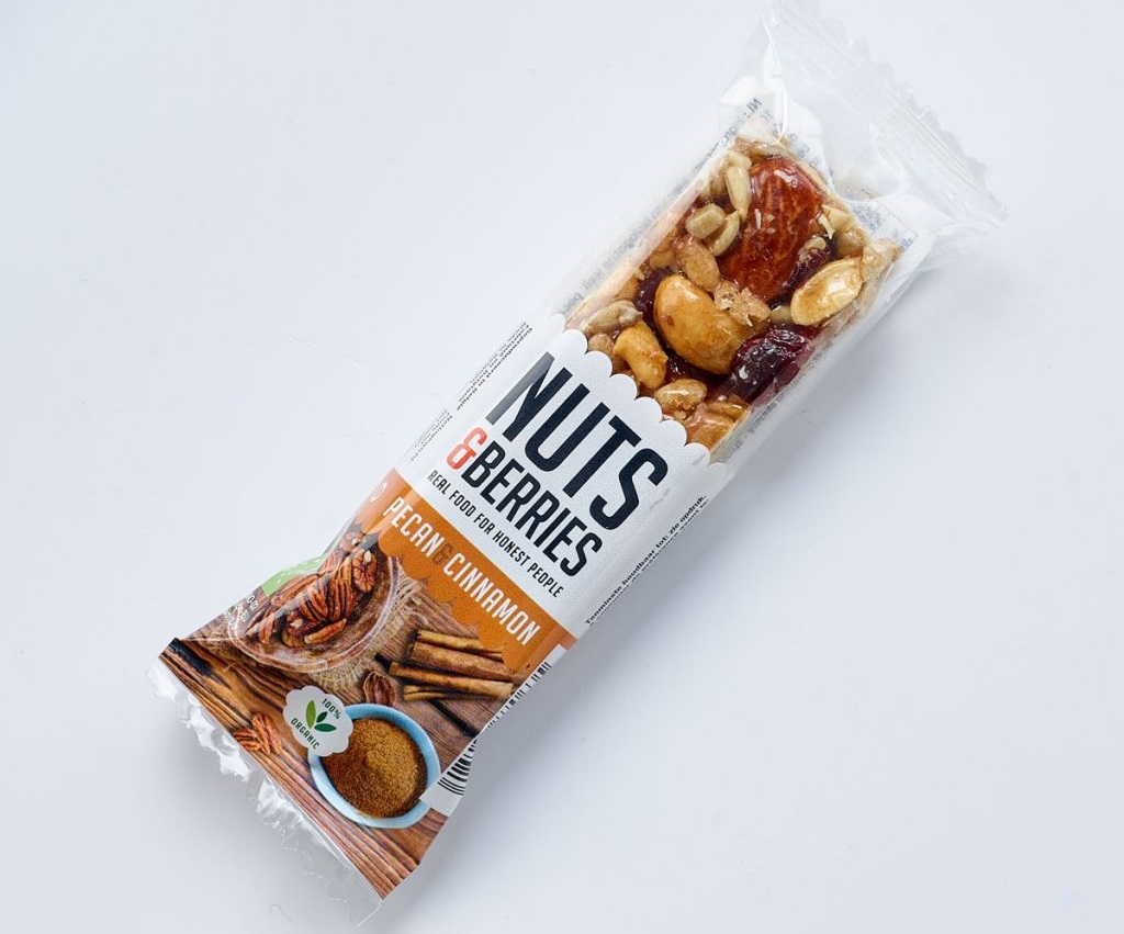 Organic Pecan &amp; Cinnamon Cruchy Nut Bar 30g