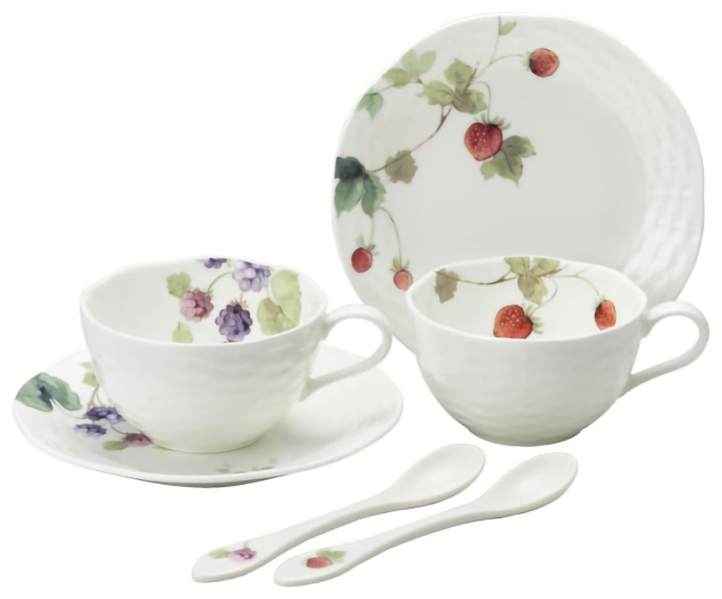 Lucy&#39;s Garden Couple Tea Cup &amp; Saucer with 2 spoons
