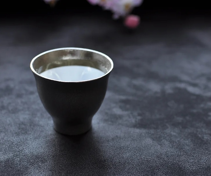 [Pre-order] Sakura Sake Cup (Small) (deliver around 3 weeks after purchase)