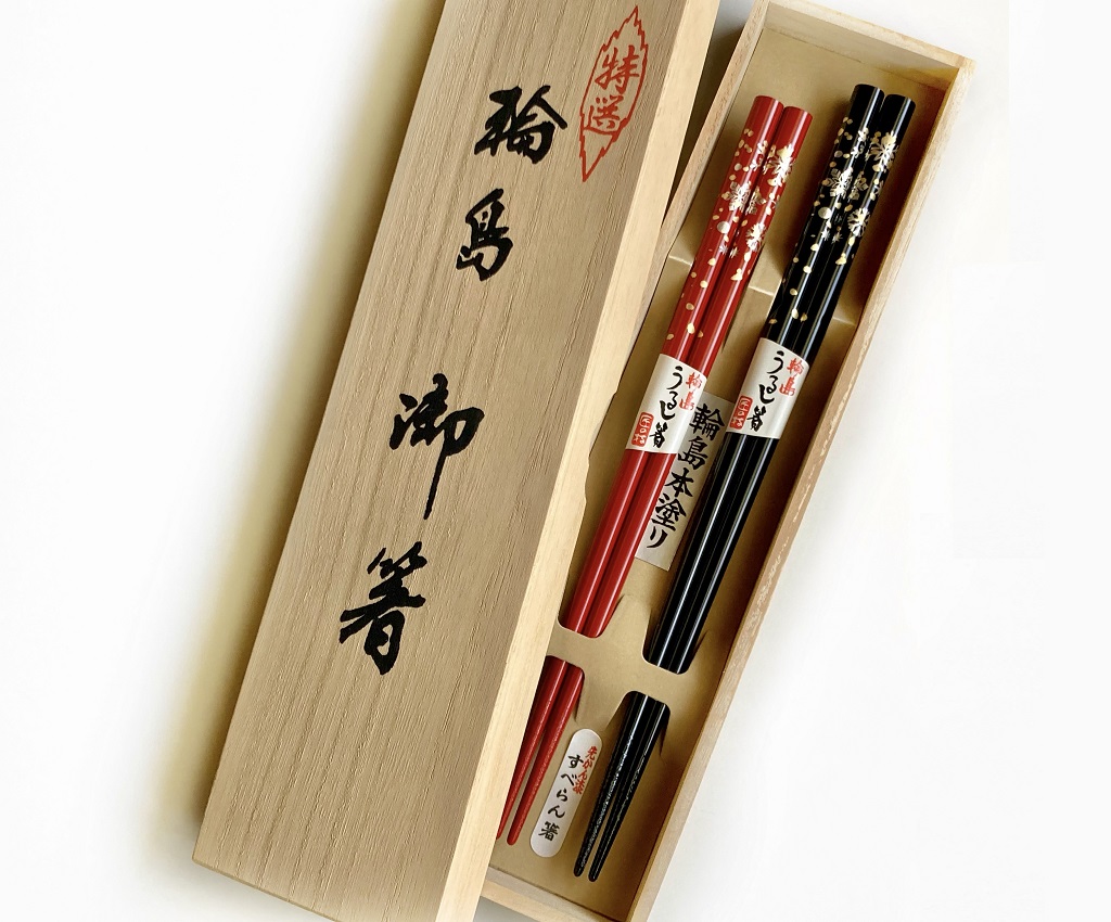 [Pre-order] Authentic Lacquer Chopsticks Set (Snowflake) (deliver around 3 weeks after purchase)