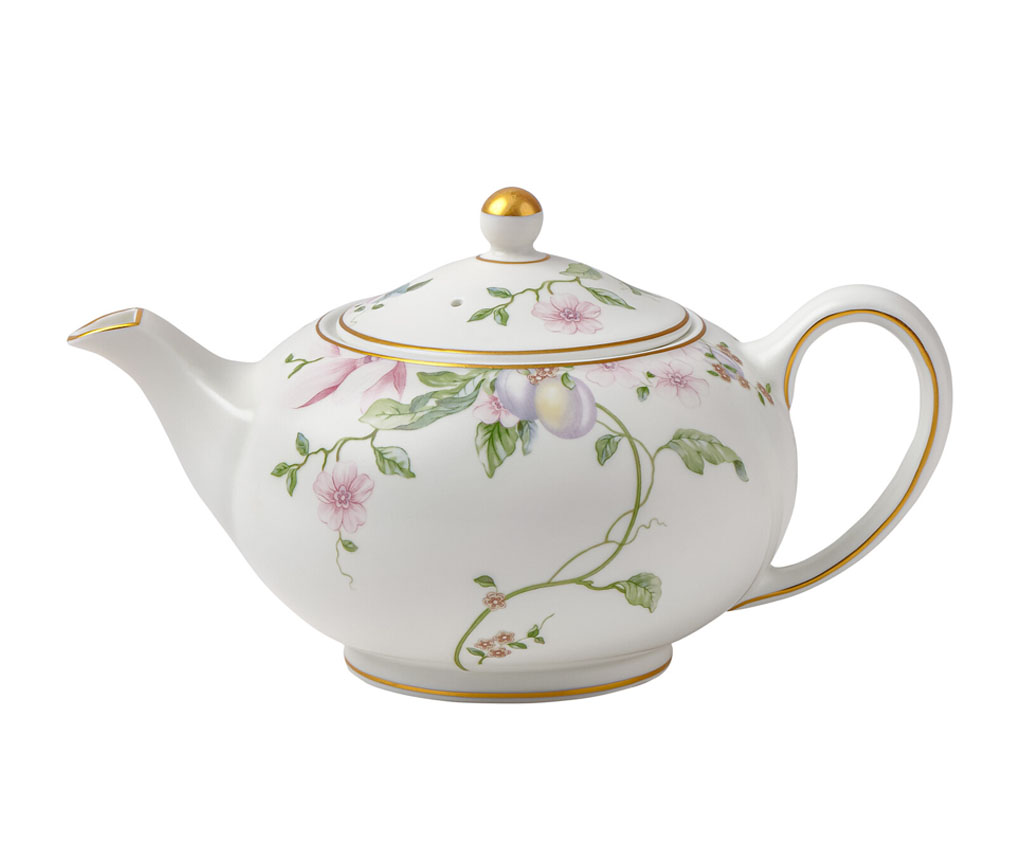 plum tea kettle