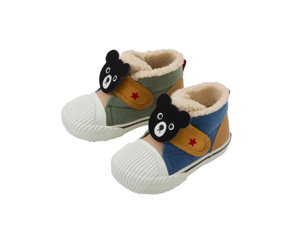 Second Baby Shoes (63-9301-149)