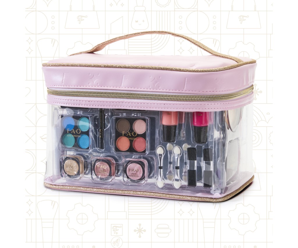 Ultimate Makeup Kit REFRESH BAG