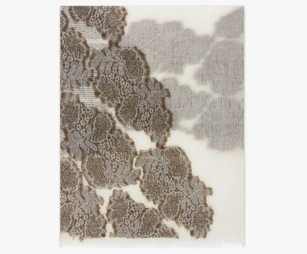 羊絨混紡提花披肩-花蕊